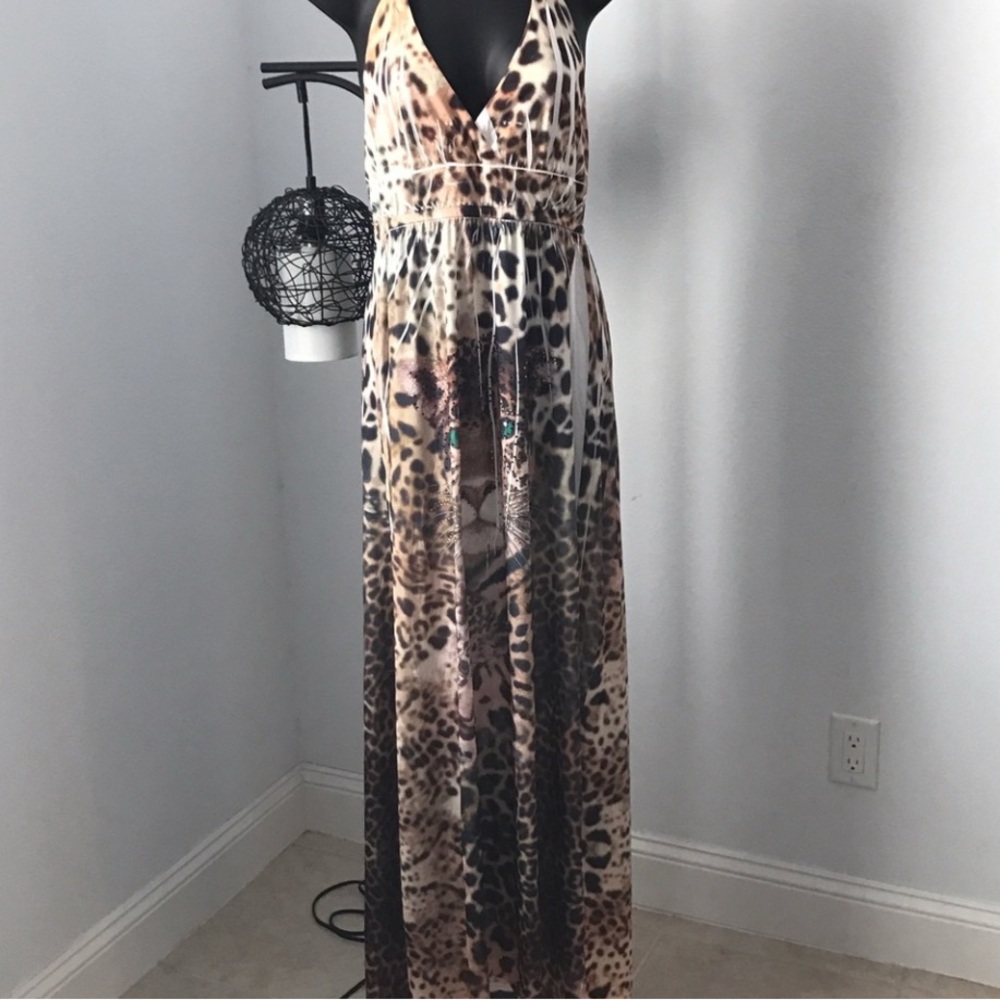 Sexy halter back leopard print maxi dress